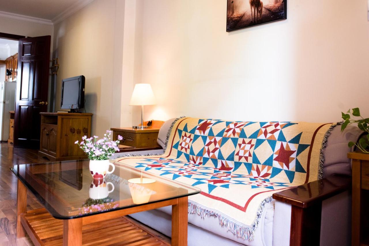Ba Tra House Hotel Ho Chi Minh City Exterior photo