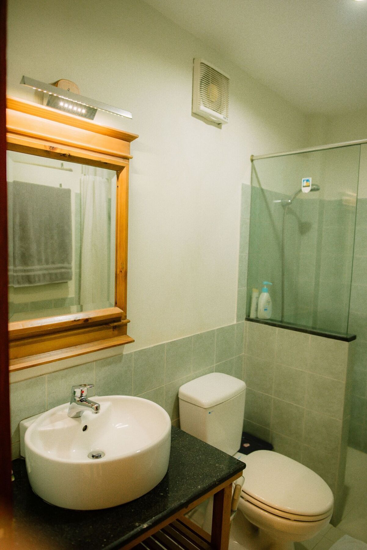 Ba Tra House Hotel Ho Chi Minh City Exterior photo